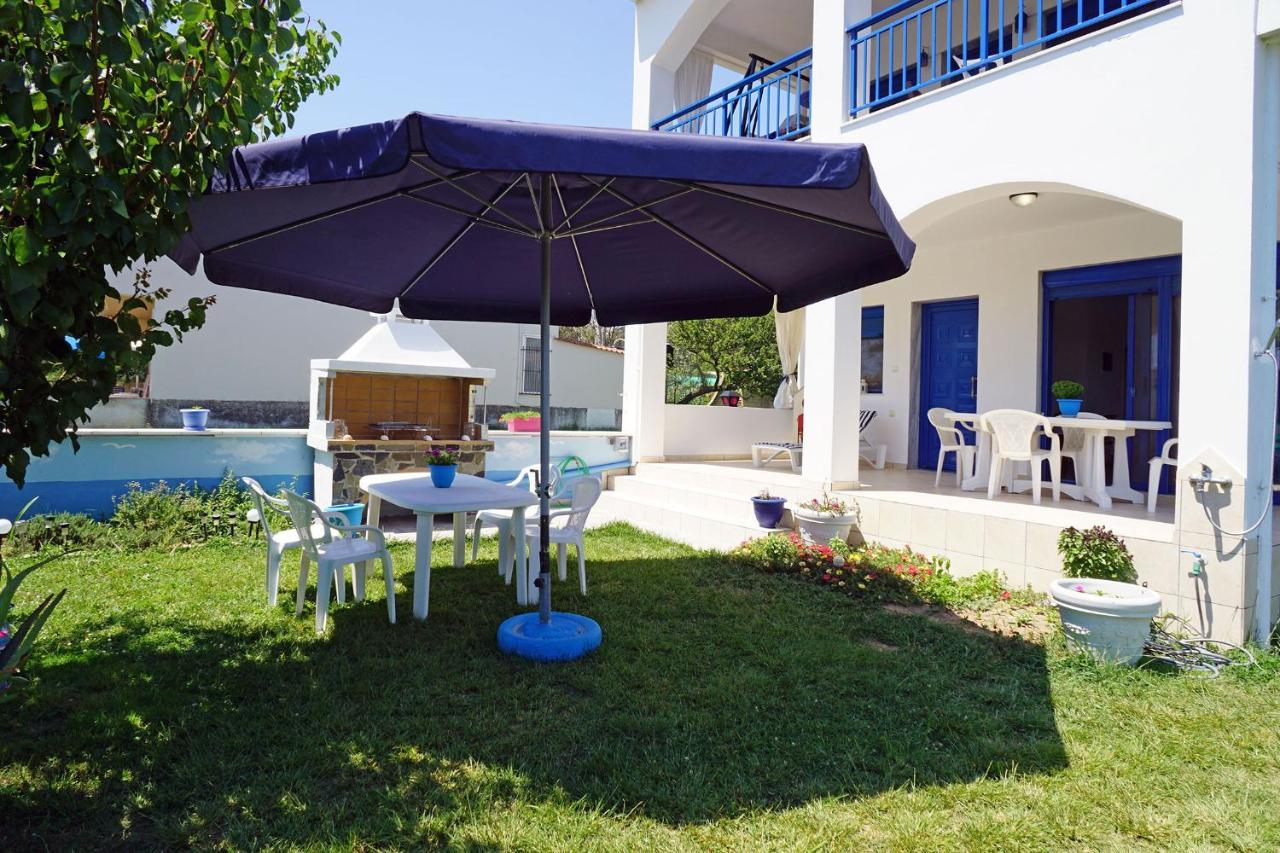 Vila Dolphins House Paralia Avdhiron Exteriér fotografie